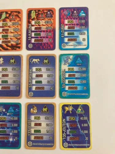 Cards Kakuna e Zubat