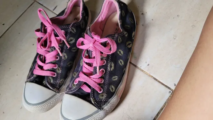 Tênis Super Star vintage beijinhos?