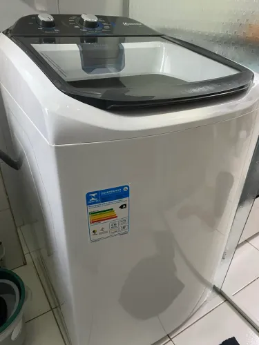 Máquina Electrolux nova