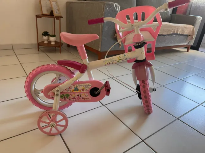 Vendo bike infantil Menina aro 12