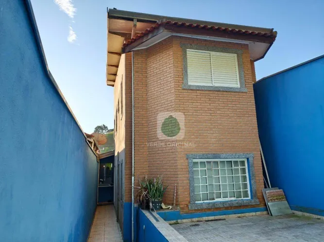 Casa com 3 dormitórios à venda, 130 m² por R$ 490.000 - Paiol Grande - São Bento do Sapuca