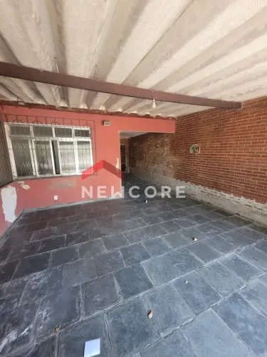 Casa em Avenida Eleonor Roosevelt - São Jorge - Santos/SP