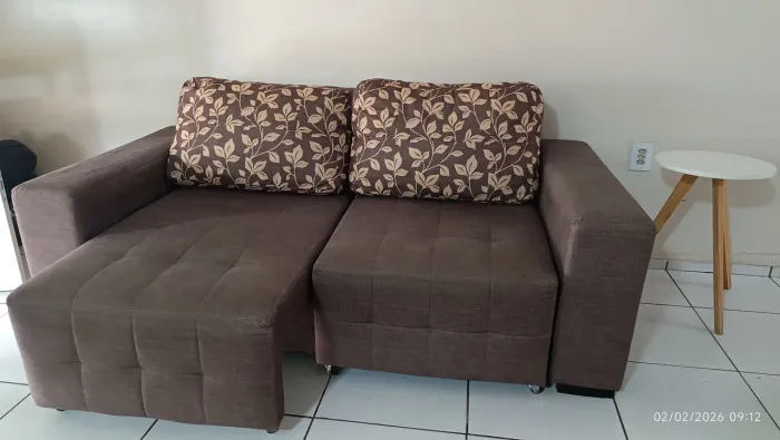 Vendo sofá retrátil dois lugares e um sofá de apoio