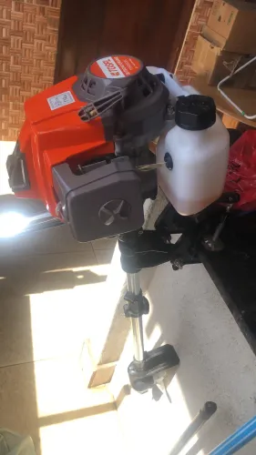 Vendo Motor de Popa 2 tempos 65Cc