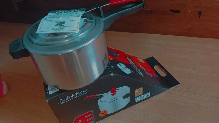 Panela de pressão 4,5 litros 