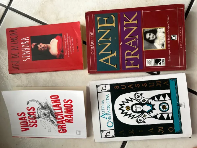Combo de livros
