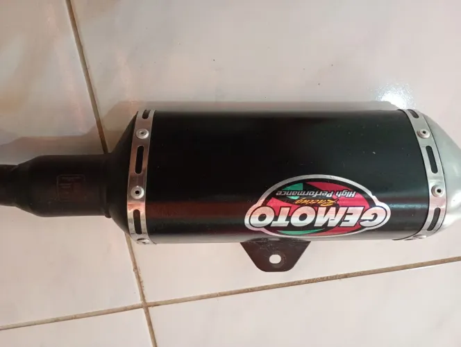 Escapamento pra Bros