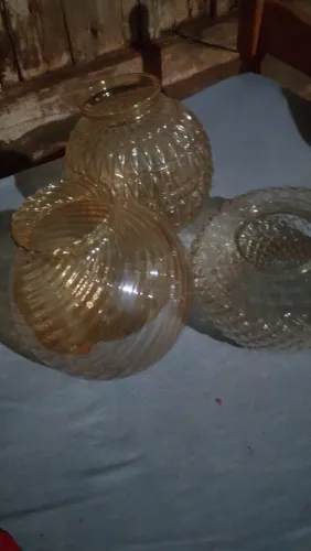 Lustres antigos de lâmpadas 
