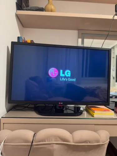 TV LG 32 LED HD - Modelo 32LN540B - Funcionando Perfeitamente