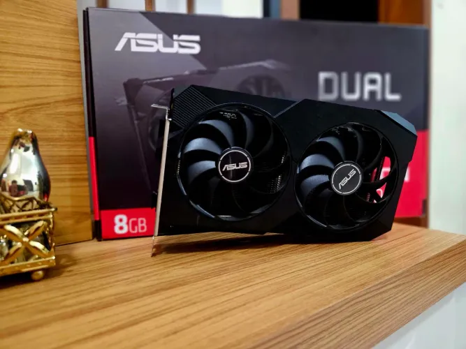 RX 7600 ASUS DUAL 8GB
