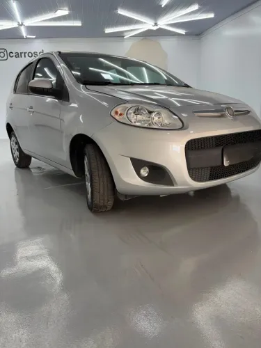 Fiat Palio Attractive 1.0 EVO Fire Flex 8V 5P 2014