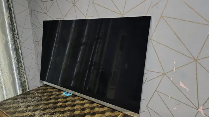 VENDO TV LG "RETIRADA DE PEÇAS*