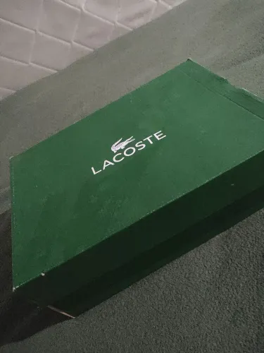 Tênis Lacoste verde escuro
