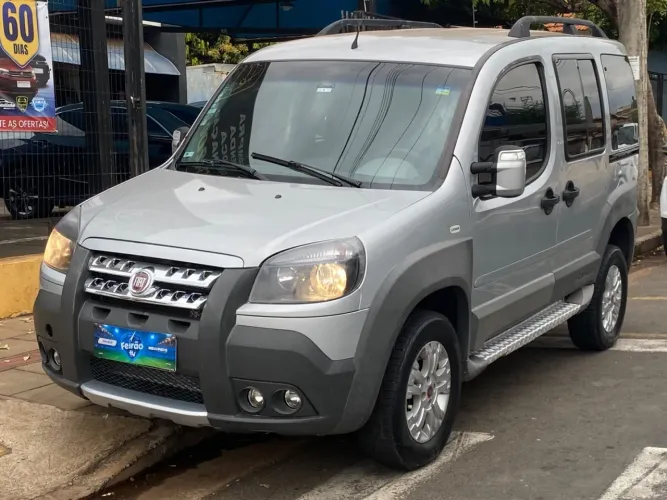 Fiat Doblo Adv.ext./adv.ext.loc. 1.8 16V Flex 2010