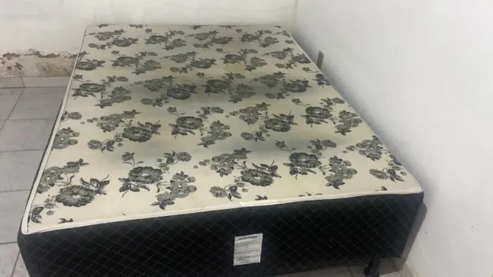 Cama