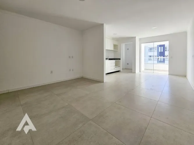 Apartamento com 3 dormitórios para locação por R$ 2.300,00 - Bairro Itoupava Central - Blu