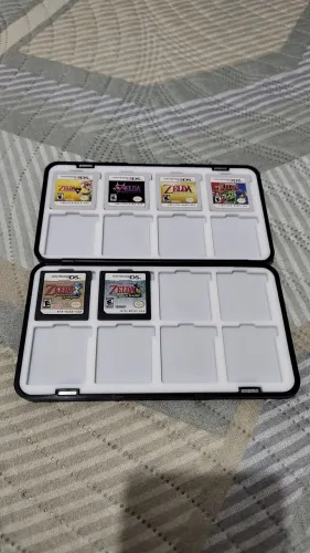 Case de jogos de DS e 3DS