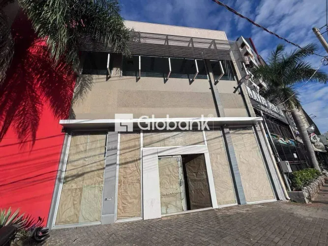 Prédio para aluguel Centro 606,56m² Montes Claros MG