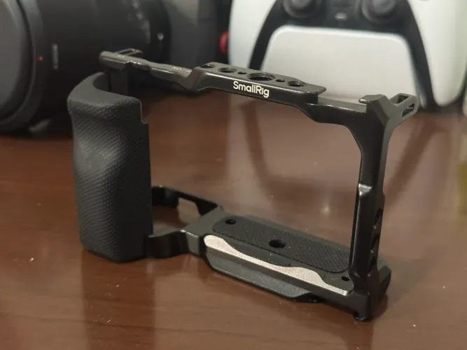 Cage Sony ZVE10 Smallrig gaiola ZV-E10
