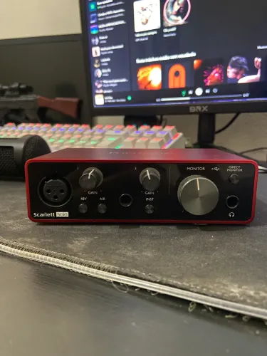 Interface Focusrite - 3 Geração 