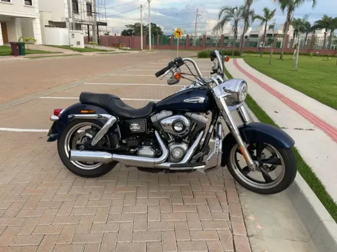 Harley-Davidson Dyna Switchback 2013