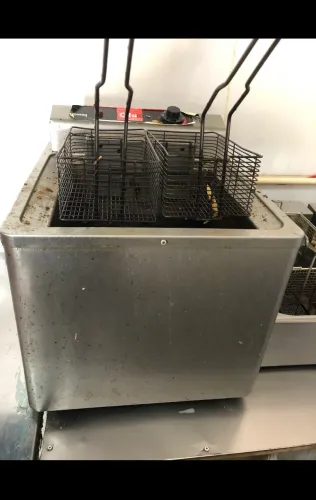 Fritadeira Elétrica Água e Óleo 18 Litros 5500 W GFAO 18 M 220v