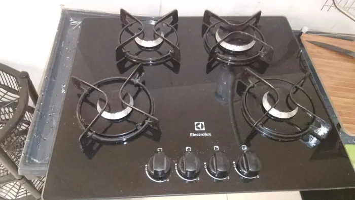 Vendo fogão cooktop 4 bocas