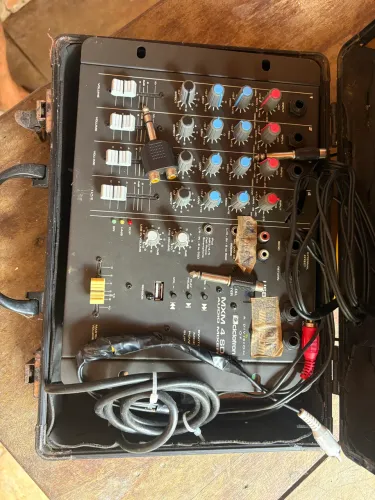 Mesa de Som Ciclotron MXM 4 SD - 4 Canais com