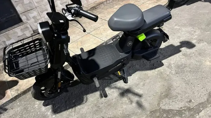 Vende-se uma bike elétrica por apenas R$7.200, somente 2 meses de uso!!