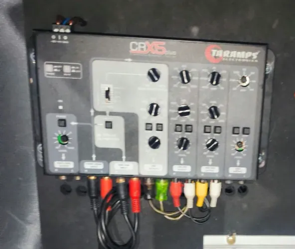 Crossover Taramps