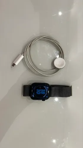 Apple Watch s9 45mm