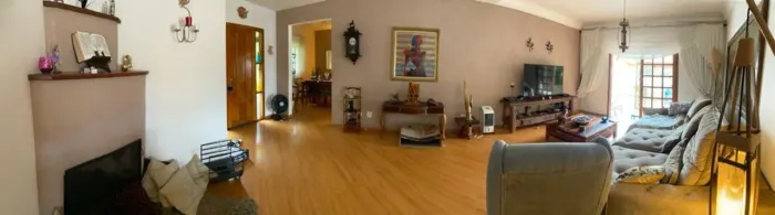 Casa de condomínio em Rua Safira - Nova Higienópolis - Jandira/SP