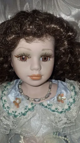 Boneca De Porcelana 40cm Antiga Vestido Vitoriano Vintage