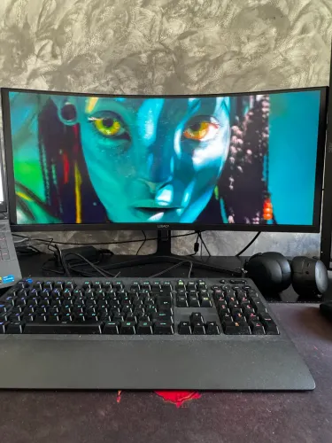 Vendo monitor 34 polegadas 180hz ultrawide 