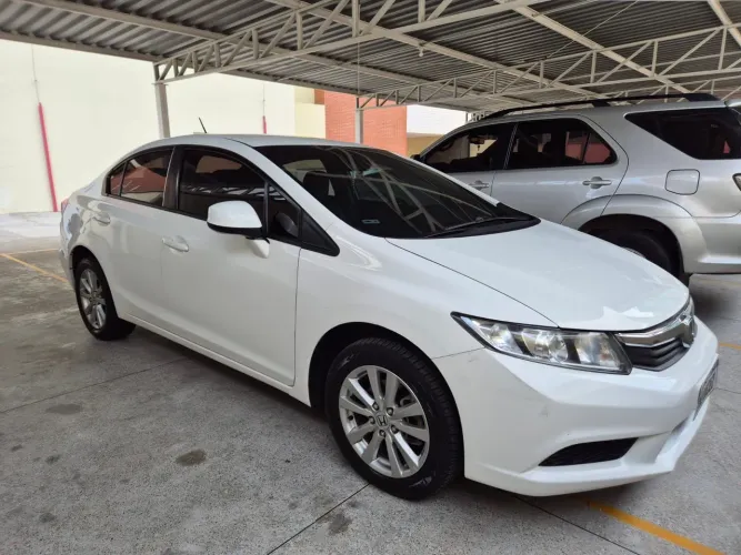 Honda Civic Sedan LXS 1.8/1.8 Flex 16V Aut. 4P 2016