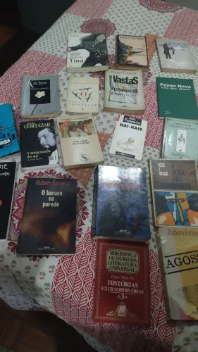 Diversos livros a venda livro antigos e maravilhoso.zap *