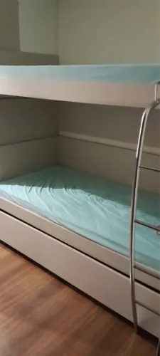 Vendo Triliche ótimo estado!!!apenas 1 ano de uso semi novo 