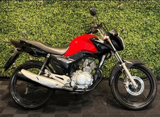 Vendo moto HONDA 2015