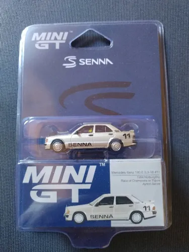 MiniGT Senna