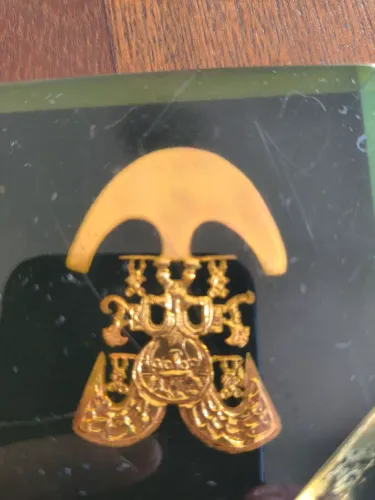 Peça decorativa colombiana da cultura indigena