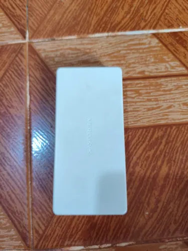 Switch 8 portas 100m mb