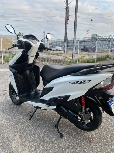 ELITE 125 2025 única dona