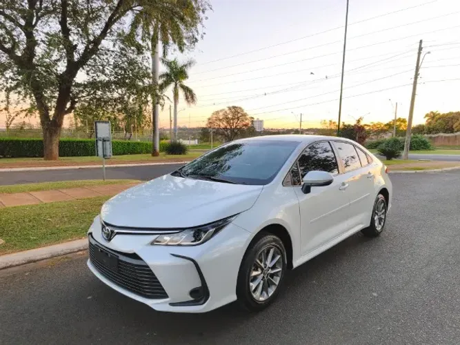 Toyota Corolla GLI 2.0 16V Flex Aut. 2025