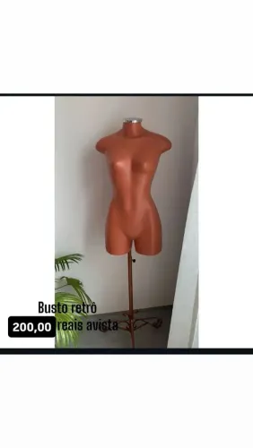 BUSTO RETRÔ