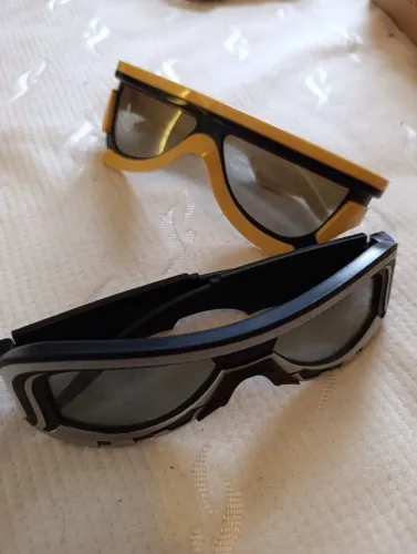 Kit 2 Óculos 3D Real D - Star Wars The Force Awakens