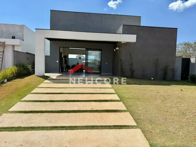 Casa de condomínio em Rodovia Raposo Tavares Km - Riviera Santa Cristina XIII - Paranapane