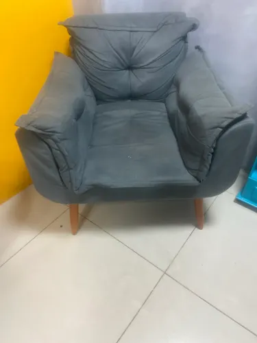 CADEIRA DE AMAMENTAÇÃO 