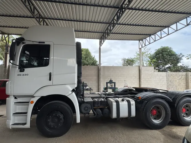 Volkswagen 25.420 cavalinho trucado - Pronto para Trabalhar