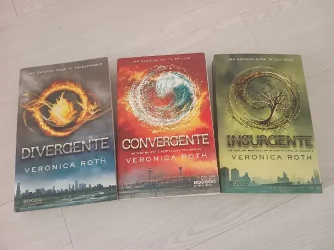 Trilogia Divergente de Veronica Roth, editora Rocco