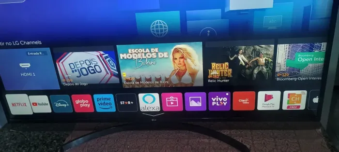 Smart TV LG 60pol 4K com controle,comando de voz HDMI USB Bluetooth